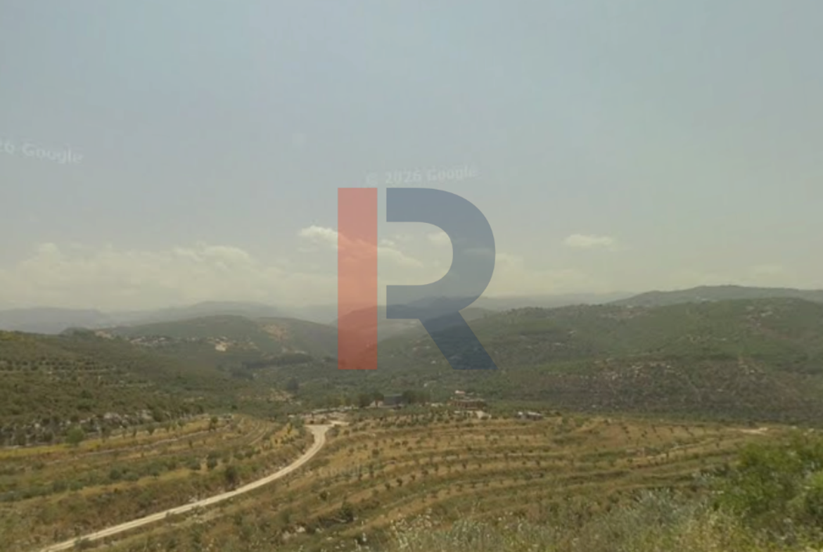 R9-4036 1,210m² Residential Land for Sale in Ijd Aabrine Batroun | Zoning 25/50 — Photo 1 sur 3