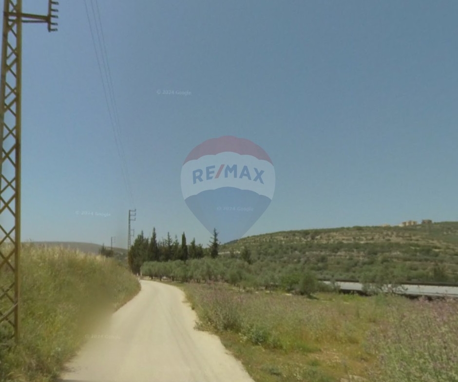 R9-4009 Agricultural Land for Sale in Amioun Bziza Koura | 1,824 m²أرض زراعية للبيع في أميون بزيزا الكورة | 1,824 م² — Photo 1 of 3