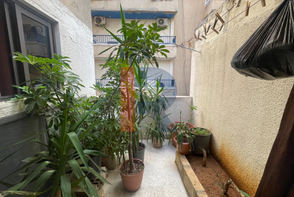 R9-4047 Apartment for Sale on Alameddine Street El Mina Tripoli | With Terrace — Photo 10 of 10