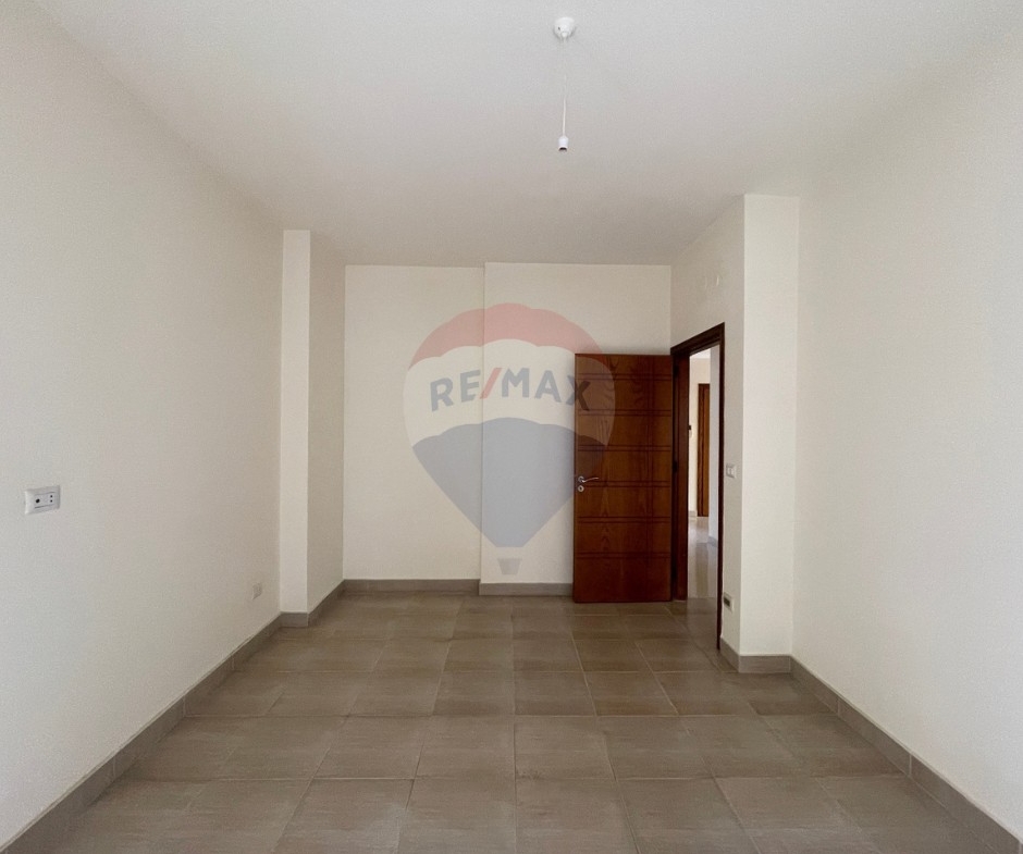 R9-3977شقة للبيع في الضم والفرز قرب طبارة طرابلس | 160 م² — الصورة 11 من 14