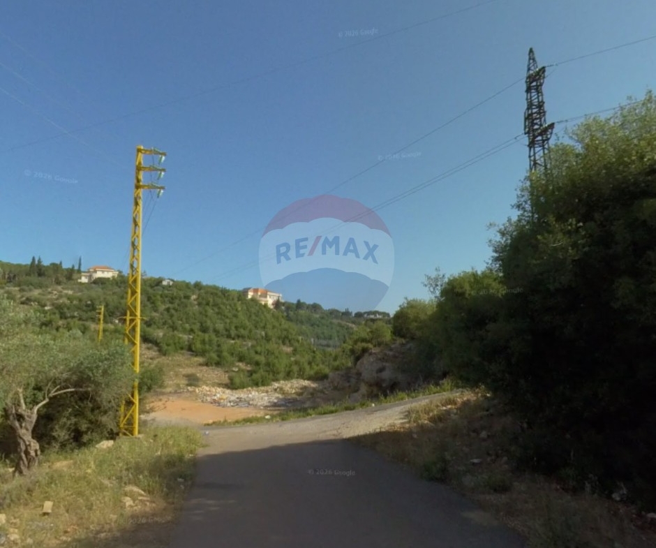 R9-3992 Land for Sale in Nakhleh Koura | 1,500 m² | 20/40 Zoningأرض للبيع في النخلة الكورة | 1,500 م² | تصنيف 20/40 — Photo 2 of 3