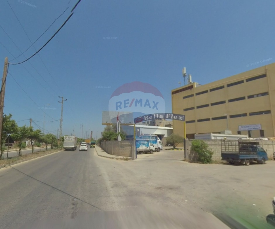 R9-4003 Industrial Land for Sale in Mina Tripoli | 3,155 m² Near Tripoli Portأرض صناعية للبيع في الميناء طرابلس | 3,155 م² بالقرب من مرفأ طرابلس — Photo 2 of 3