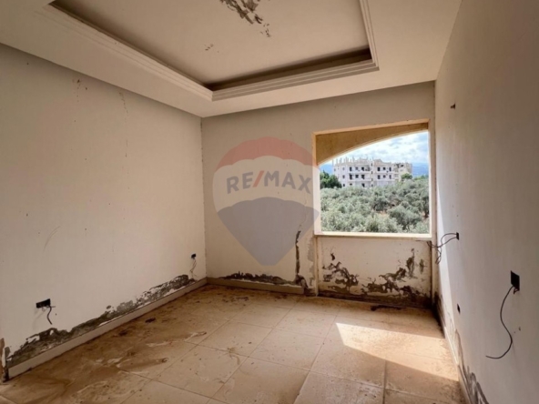 R9-4004  فلل فاخرة للبيع في بصرما الكورة | أرض 2,424 م² | تصنيف 30/60 — الصورة 2 من 18