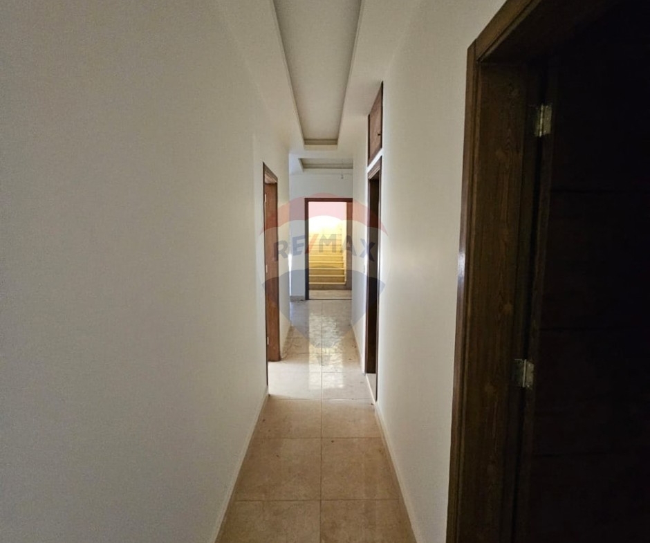 R9-4006 Brand-New Apartment for Sale in Haykaliyeh Koura | 135 m² + 80 m² Private Gardenشقة جديدة للبيع في هيكلية الكورة | 135 م² مع حديقة خاصة 80 م² — Photo 2 of 19