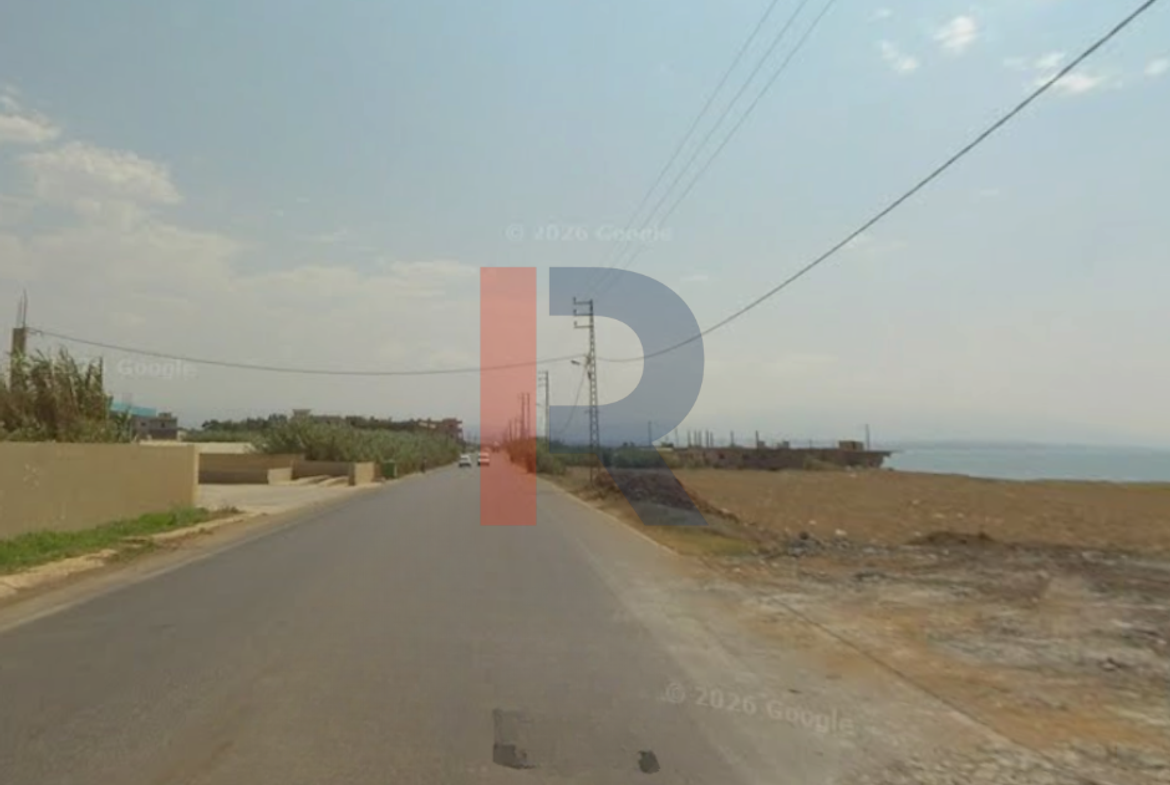 R9-4048 24,366m² Land for Sale in Cheikh Zenad Akkar | Near Qlayaat Airport with Utilities — Photo 2 of 4