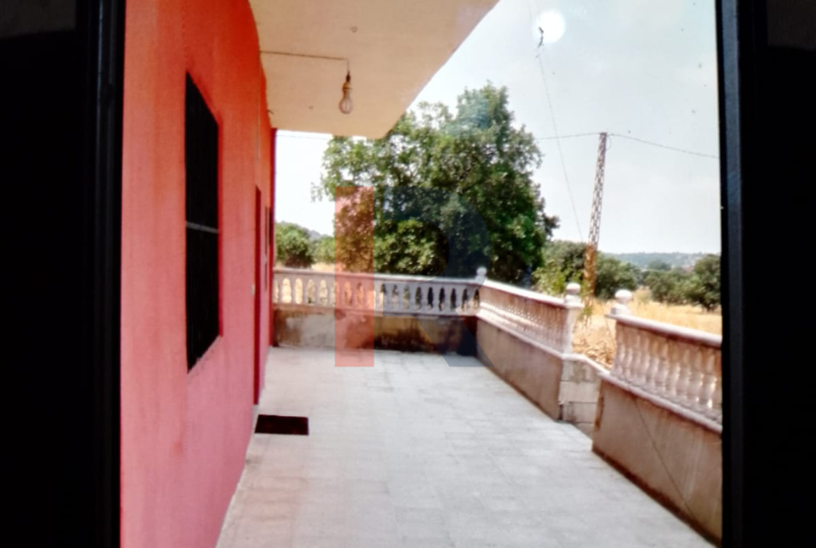 R9-4051 2,250m² Land with 2-Story Building for Sale in El Noura Akkar — Photo 2 of 12