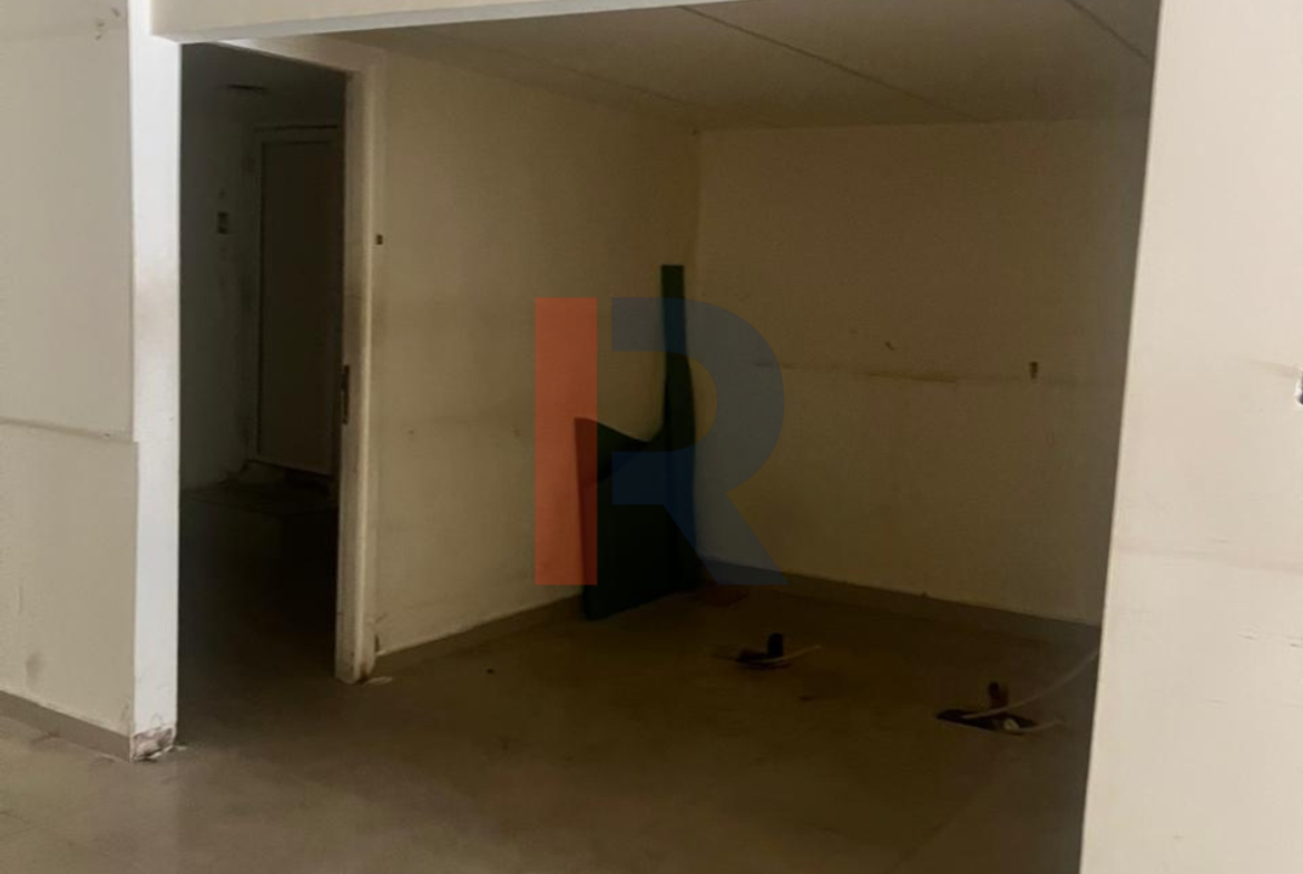 R9-4052 Well-Decorated 2-Floor Shop for Rent on Nakabet El Ateba Street Tripoli — Photo 2 of 5