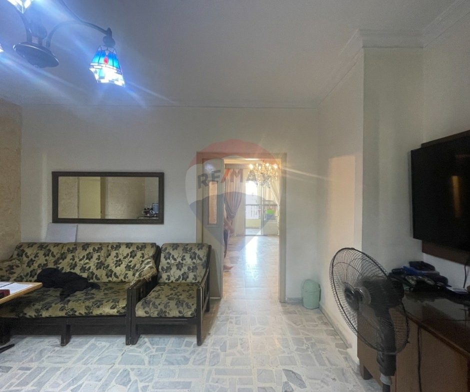R9-4011 Apartment for Sale in Mharram Tripoli | 160 m²شقة للبيع في محرم طرابلس | 160 م² — Photo 2 of 13