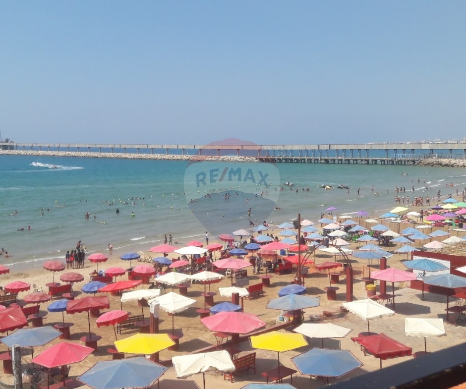R9-4019Seaside Resort for Sale in Chekka El Heri | 1,500 m² Land | Investor Opportunityمنتجع بحري للبيع في شكا الهري | أرض 1,500 م² ومساحة مبنية 2,700 م² | فرصة استثمارية — Photo 2 of 2