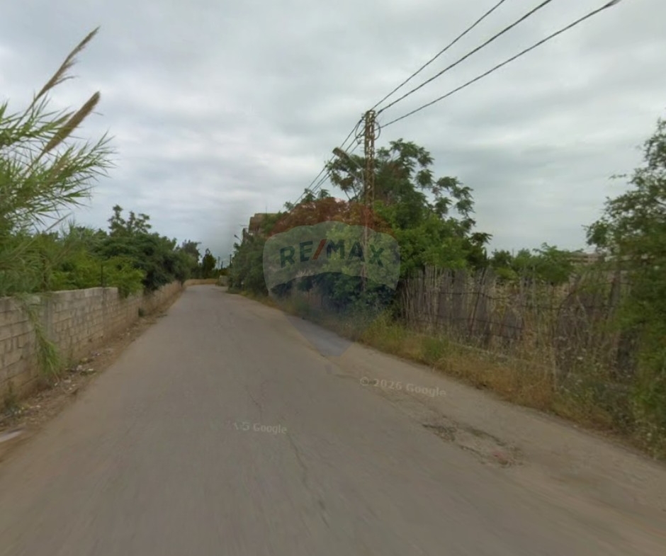 R9-4023 2,400m² Land for Sale in Bhanin Minieh 7ay El Jarakes with Infrastructureقطعتي أرض للبيع معاً في بحنين المية، حي الجراكس. المساحة الإجمالية 2400م مع طريق، كهرباء، ومياه جاهزة. اتصل الآن للمزيد من التفاصيل — Photo 2 of 3
