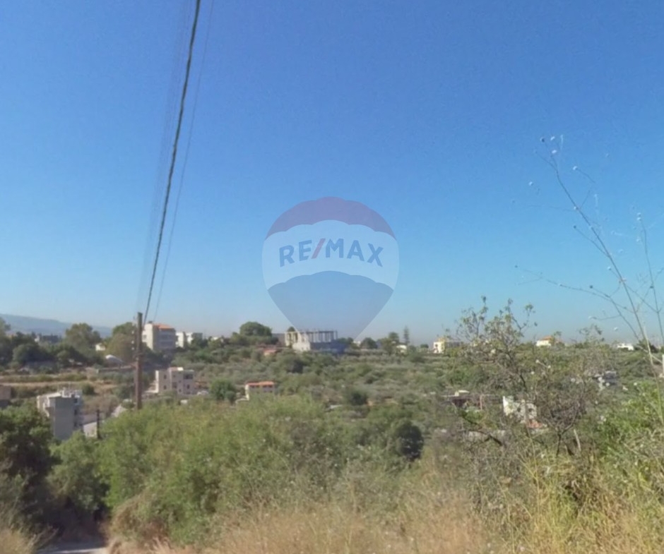 R9-3983 أرض للبيع في حصرايل كسروان | 3,000 م² | تصنيف 30/90 — الصورة 2 من 2