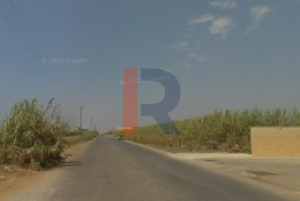 R9-4048 24,366m² Land for Sale in Cheikh Zenad Akkar | Near Qlayaat Airport with Utilities — Photo 3 of 4