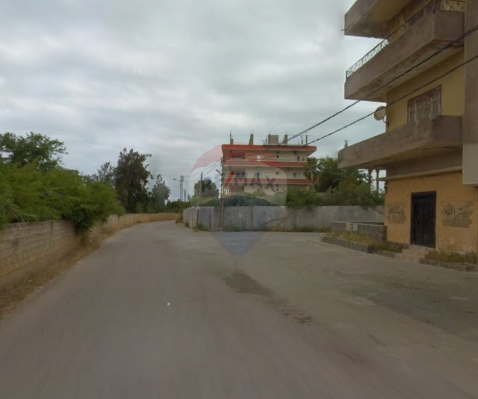 R9-4023 2,400m² Land for Sale in Bhanin Minieh 7ay El Jarakes with Infrastructureقطعتي أرض للبيع معاً في بحنين المية، حي الجراكس. المساحة الإجمالية 2400م مع طريق، كهرباء، ومياه جاهزة. اتصل الآن للمزيد من التفاصيل — Photo 3 of 3