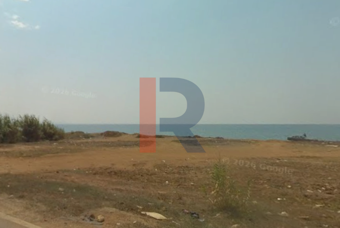 R9-4048 24,366m² Land for Sale in Cheikh Zenad Akkar | Near Qlayaat Airport with Utilities — Photo 4 of 4
