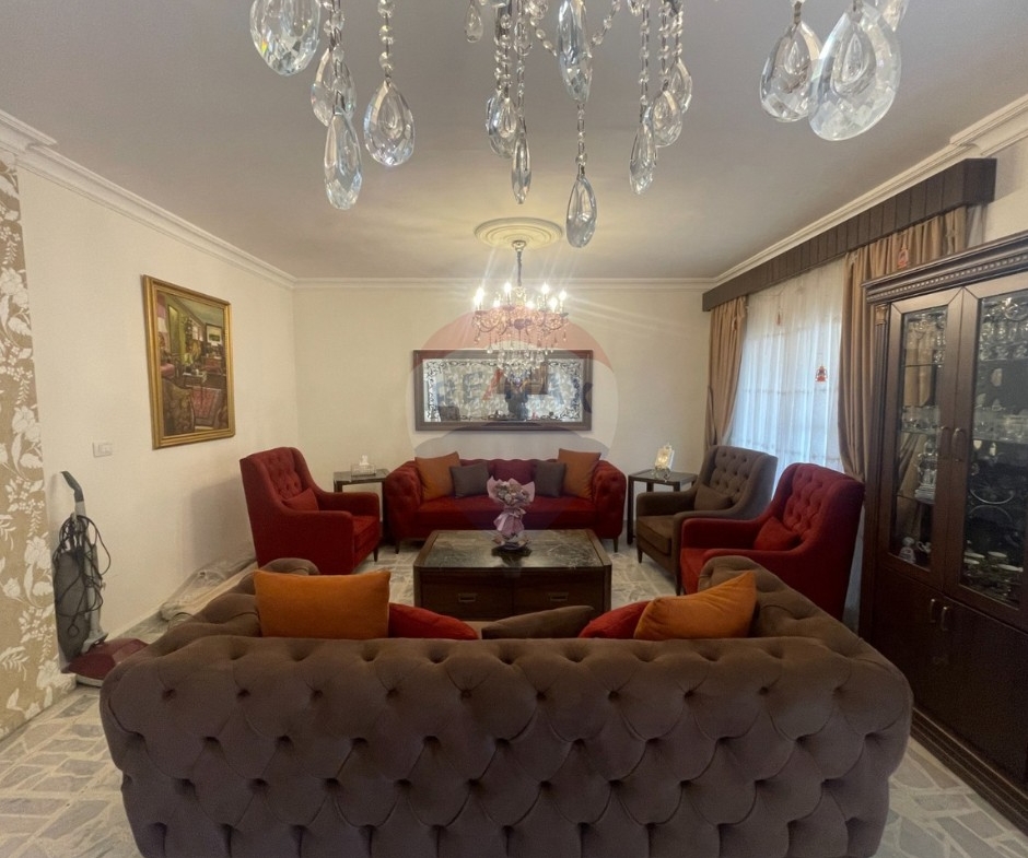 R9-4011 Apartment for Sale in Mharram Tripoli | 160 m²شقة للبيع في محرم طرابلس | 160 م² — Photo 4 of 13