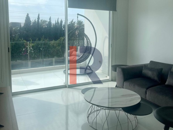 R9-4021 شاليه 120م للبيع في ميرامار 2 مطل ع المسبح — الصورة 4 من 11