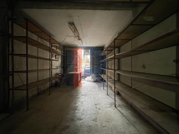 R9-4050 495m² Shop & Warehouse for Sale in Sahat El Nour Tripoli | 45m² Shop + 450m² Warehouse — Photo 4 of 8