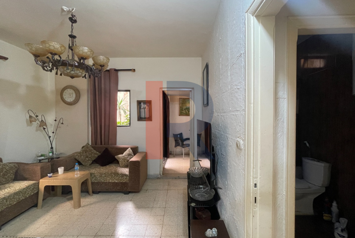 R9-4047 Apartment for Sale on Alameddine Street El Mina Tripoli | With Terrace — Photo 5 of 10