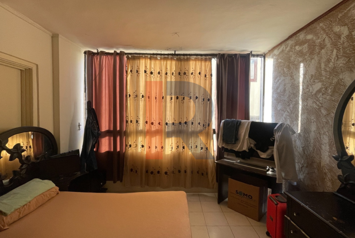 R9-4047 Apartment for Sale on Alameddine Street El Mina Tripoli | With Terrace — Photo 7 of 10