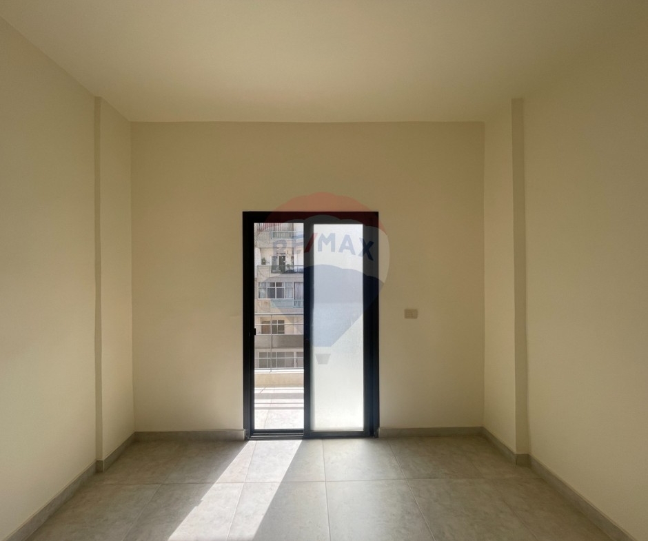 R9-4022 150m² Apartment for Sale in Abou Samra Rawdet Zaytounشقة 150م للبيع في ابو سمراء روضة الزيتون — Photo 7 of 10
