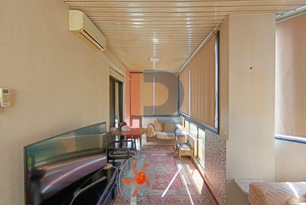R9-4042 Grand 370m² Luxury Apartment for Sale on Miten Street Tripoli | Near Masjid El Rawda — Photo 9 of 14