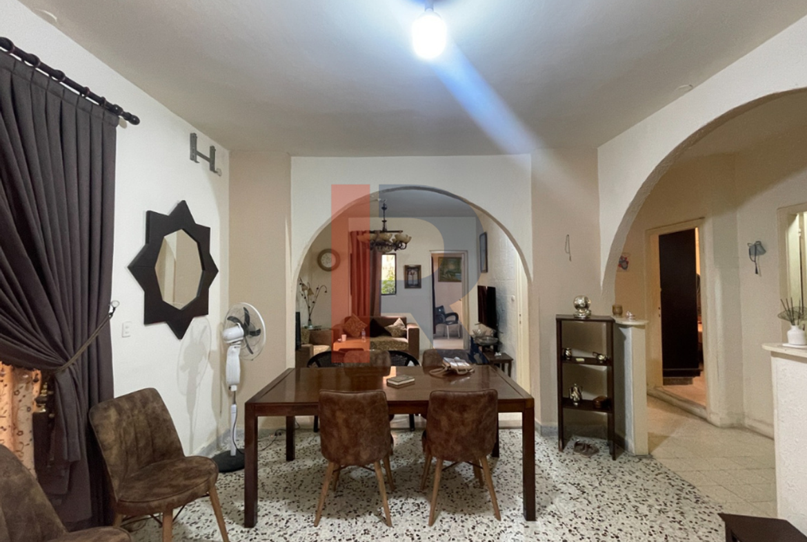 R9-4047 Apartment for Sale on Alameddine Street El Mina Tripoli | With Terrace — Photo 9 of 10